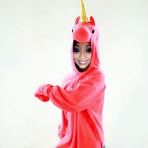 Meet your Posher, Christy